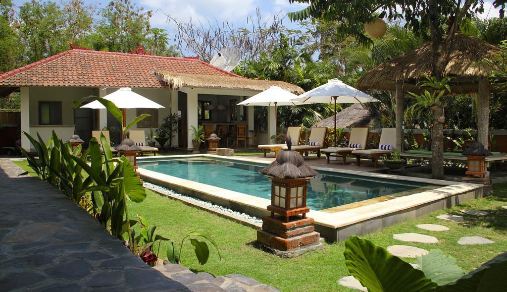 Papaya Guesthouse Canggu Extérieur photo